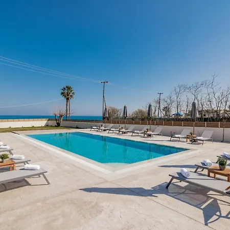 Cinque Terre Kamelia * ザキントス